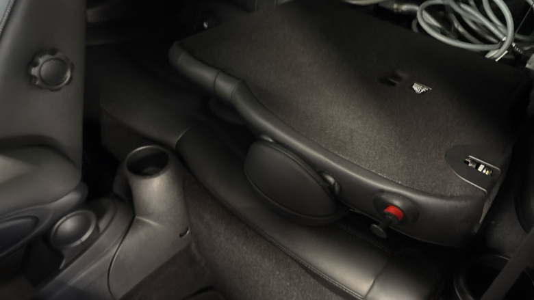 MINI Hatchback 135kW Cooper S Shadow Edition 33kWh 3dr Auto Electric Hatchback